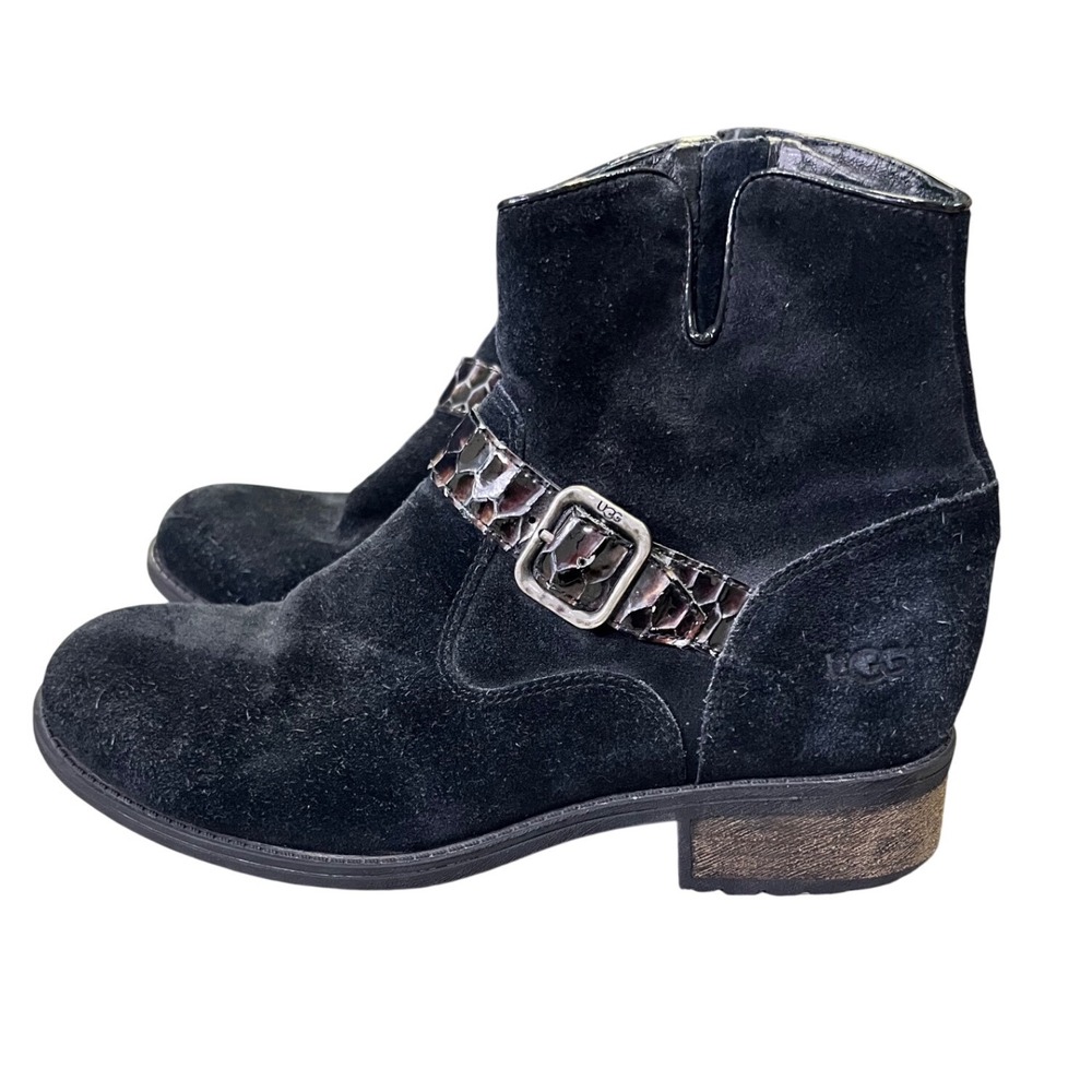 UGG Milner Black‎ Suede Wedge Ankle Boots Snake Print Buckle Side Zip Women US 8